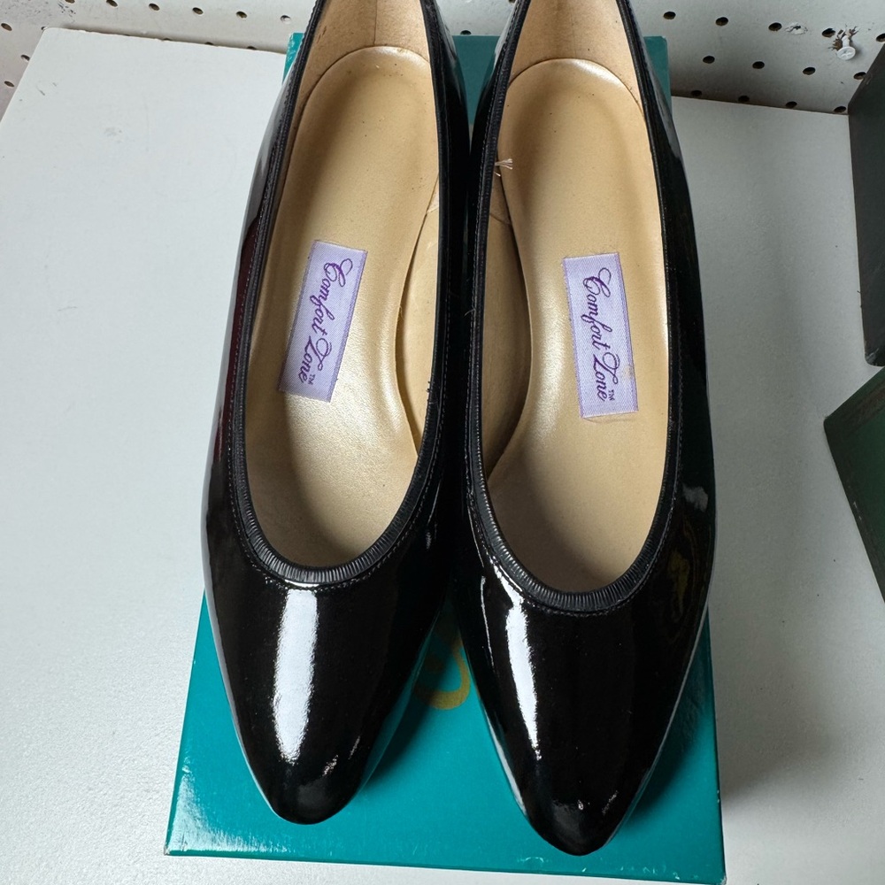 Comfort Zone Black Patent Heels